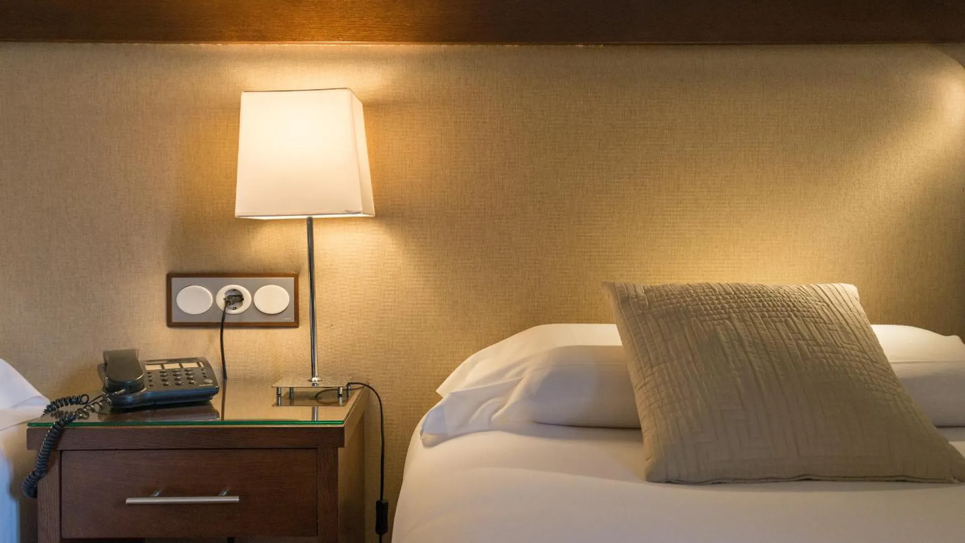 ** Hotel Bypillow California Malaga Spain