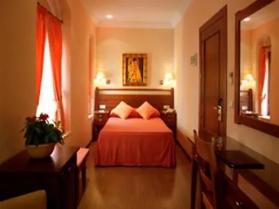 **  Hotel California Malaga Hiszpania