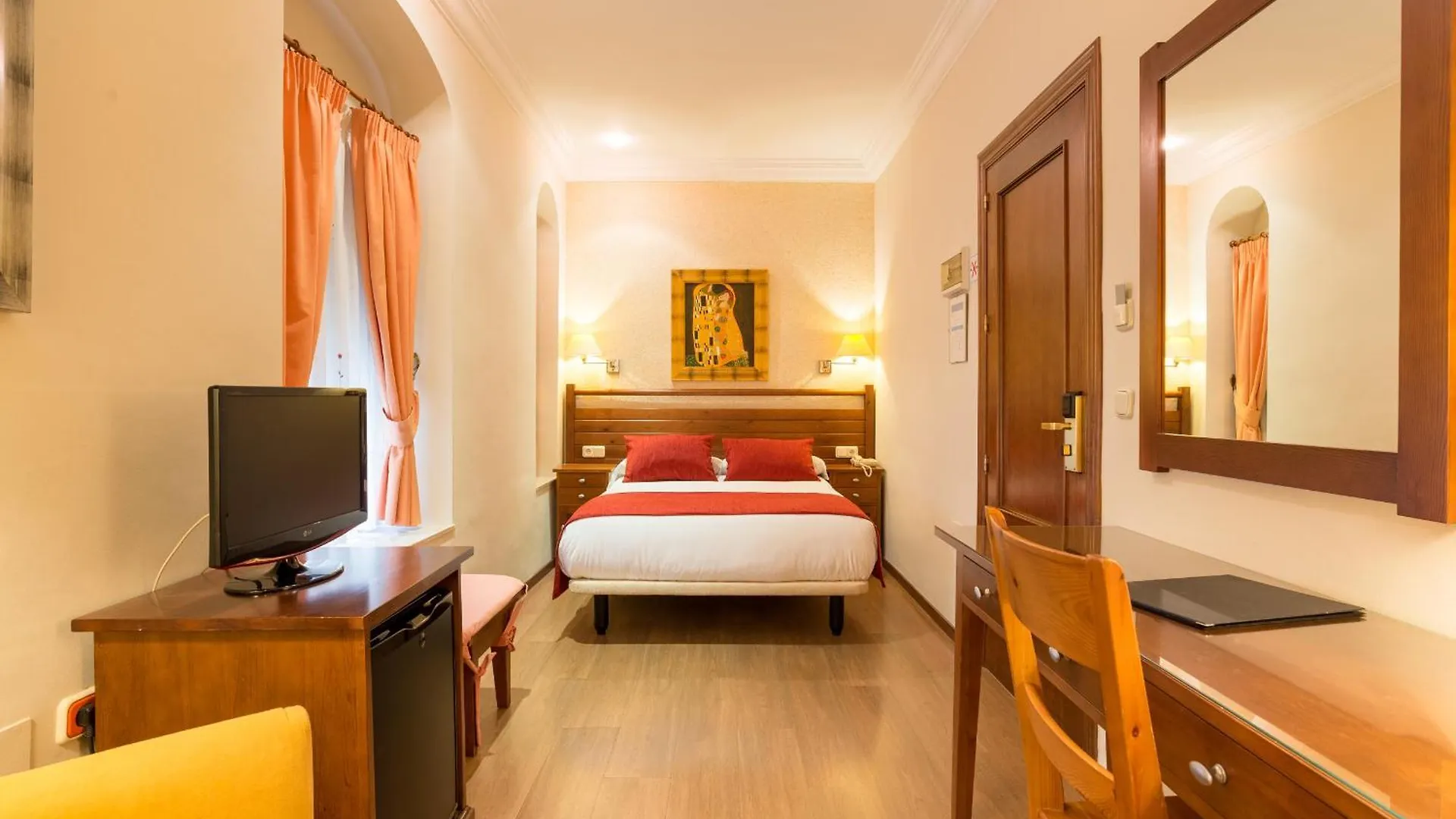 Bypillow California Malaga 2*,  Spain